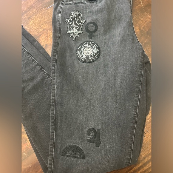 Torrid Skinny Jeans - Picture 4 of 6